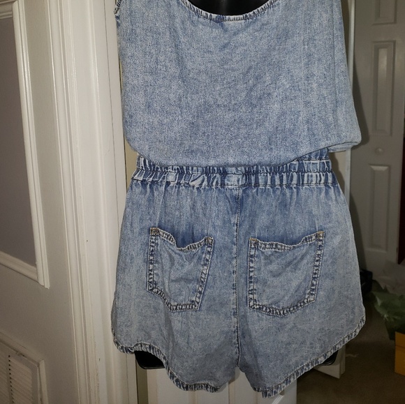 Jean romper - Picture 3 of 5